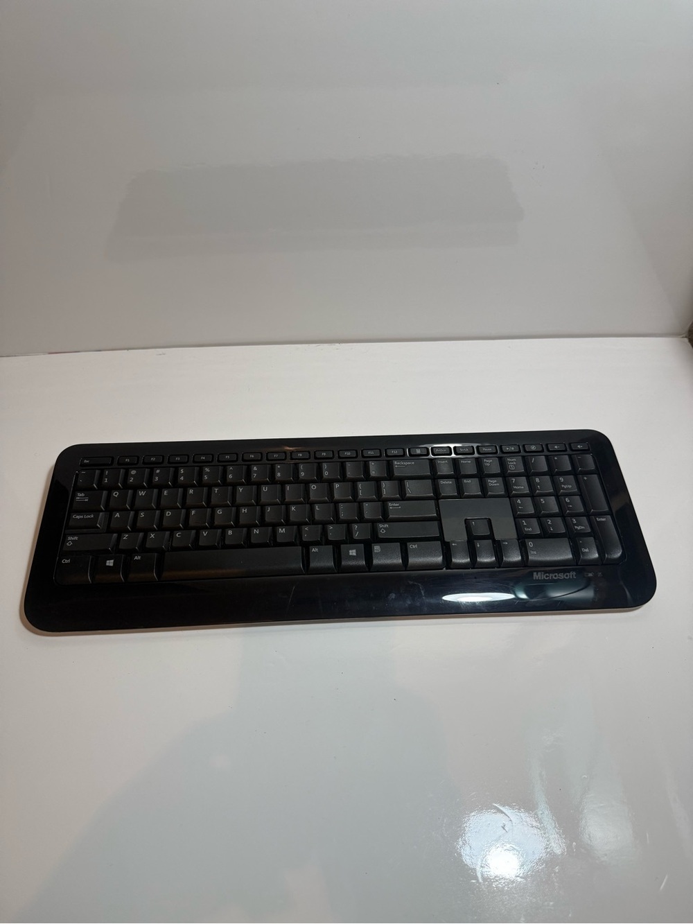 Microsoft Wireless Keyboard 3050 NO USB Receiver – Black –